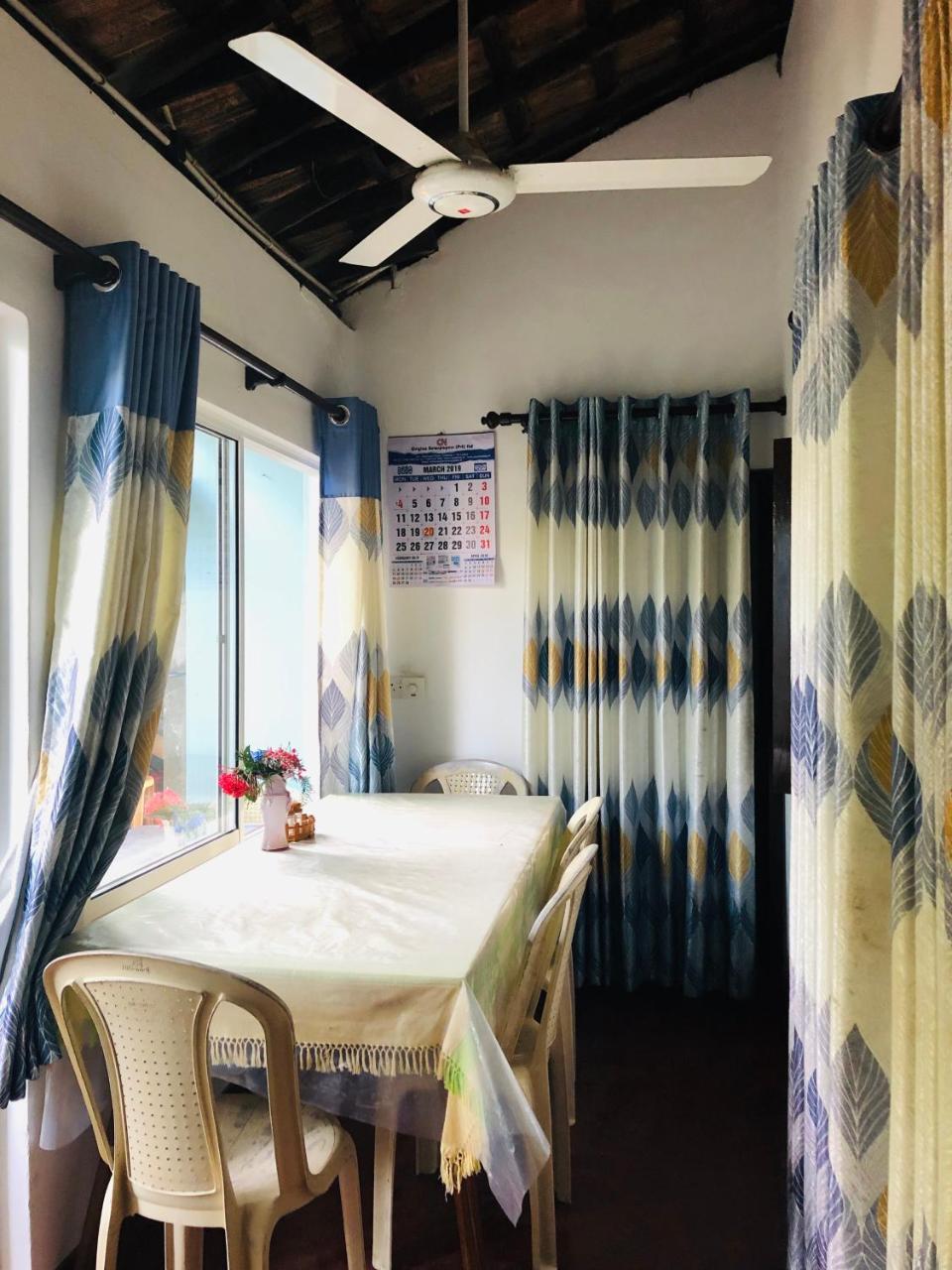 Hikkaduwa Backyard Beach Homestay Galle Exterior foto