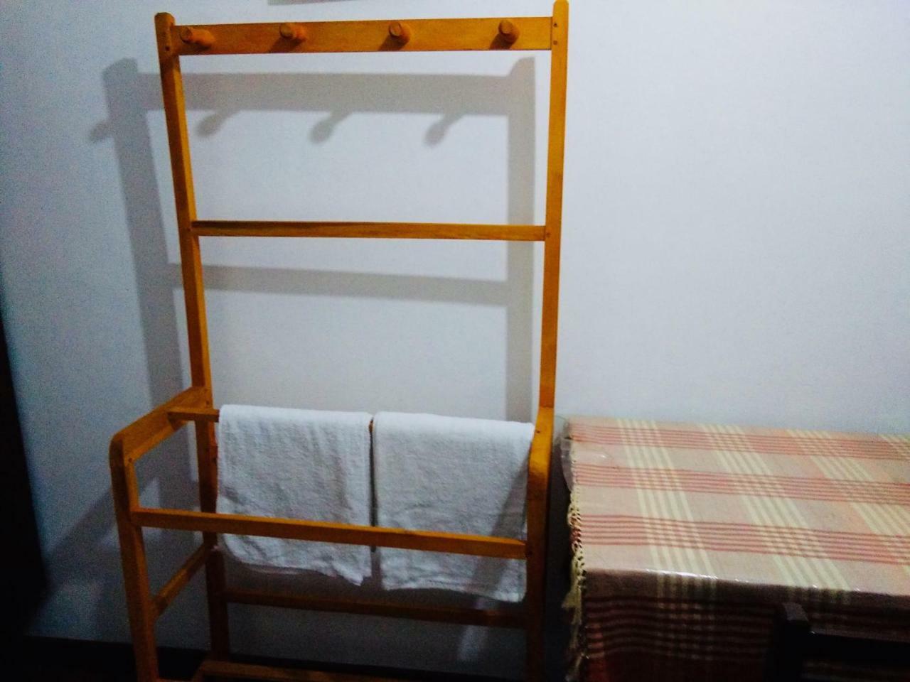 Hikkaduwa Backyard Beach Homestay Galle Exterior foto